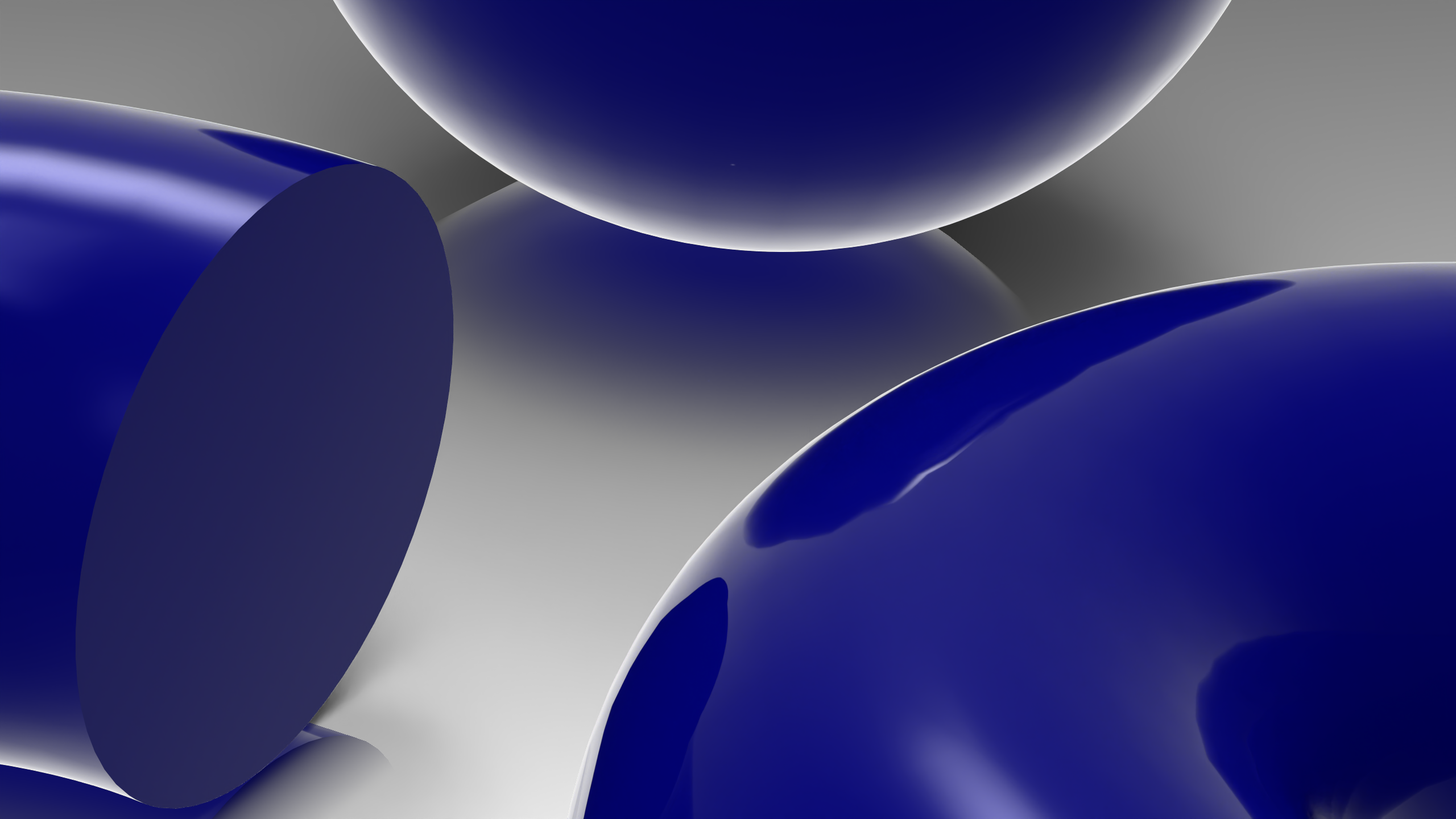 Close-up with View-Based Tessellation showing smooth edge outlines on the blue elbow, sphere and torus